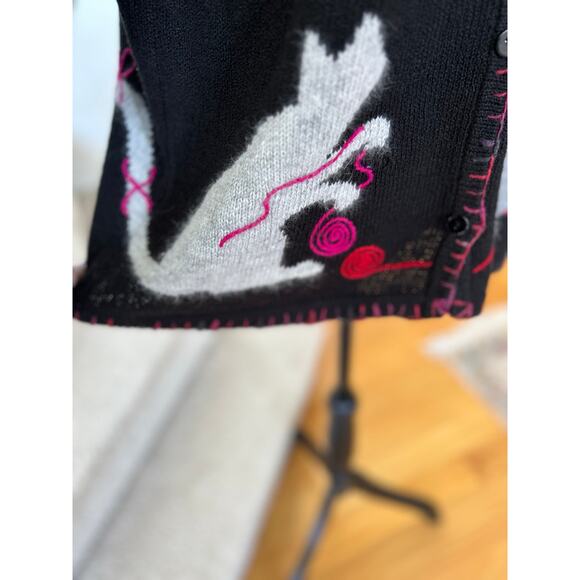 Vintage Coldwater Creek Black Rabbit Hair Playing Cats Cardigan - Picture 6 of 8